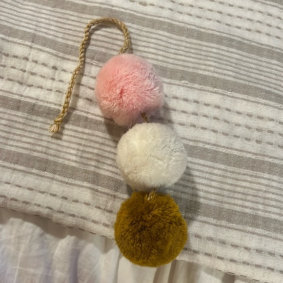 Nena & Co pom - Picture 1 of 1